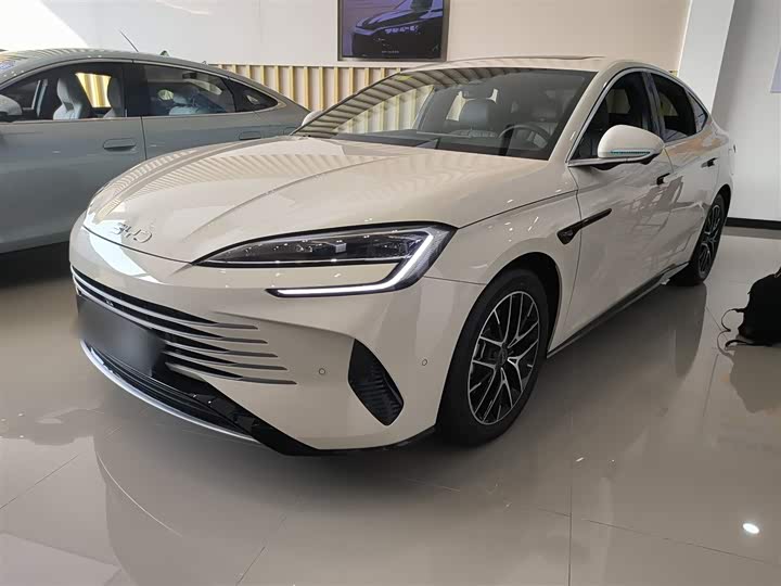 Фото 2 - BYD Seal 07 DM-i Hybrid