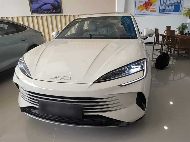 Фото 3 - BYD Seal 07 DM-i Hybrid