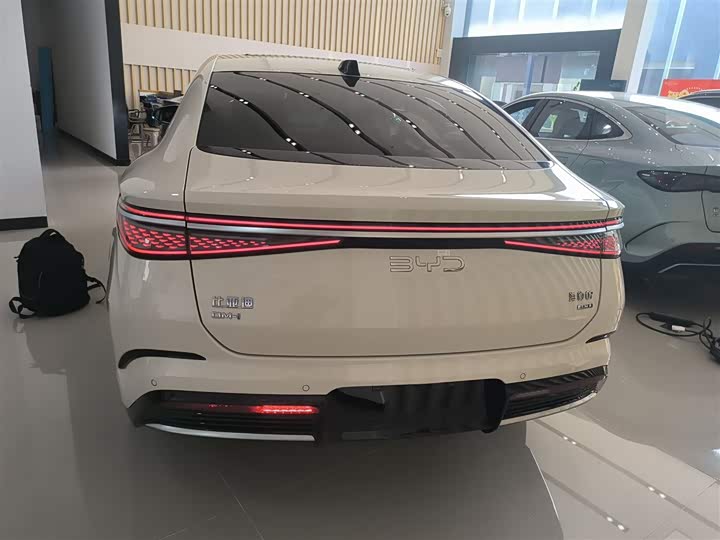 Фото 6 - BYD Seal 07 DM-i Hybrid