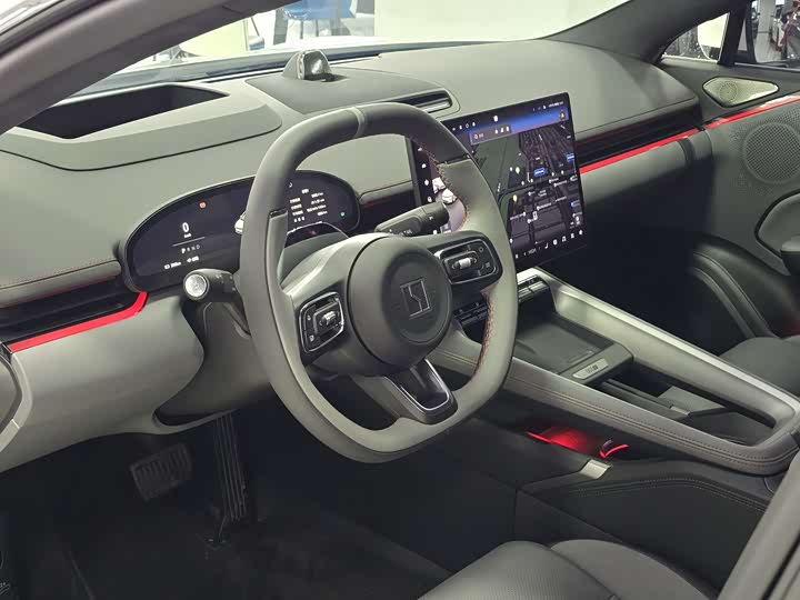 Фото 4 - Zeekr 007