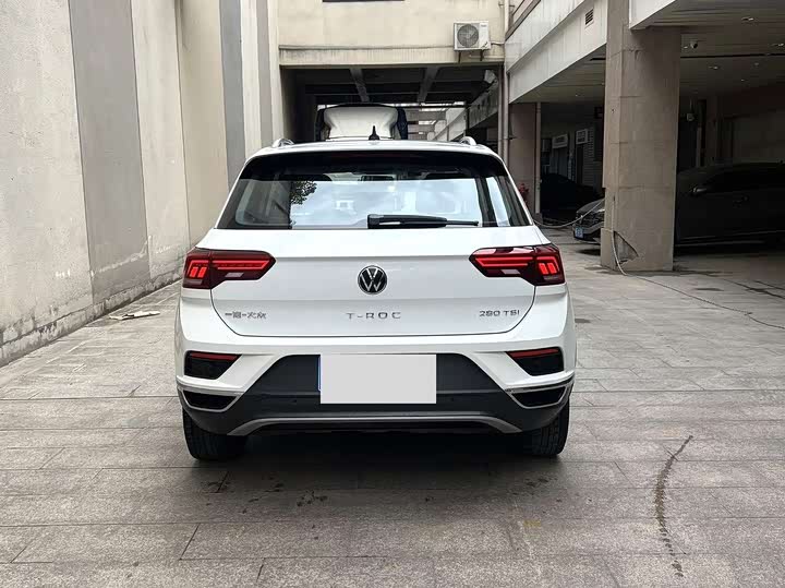 Фото 6 - Volkswagen T-Roc