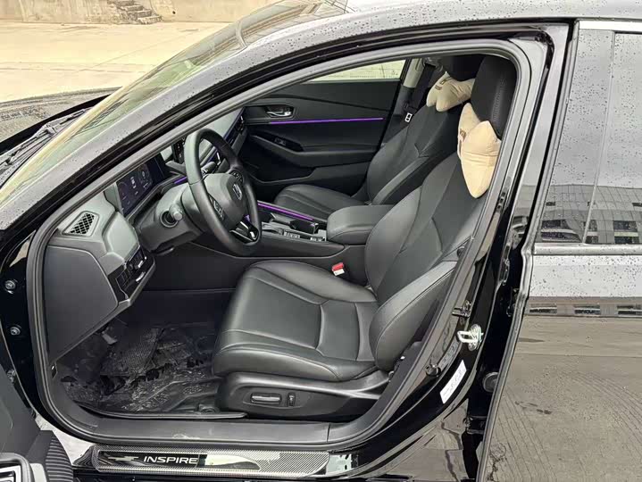 Фото 8 - Honda Inspire