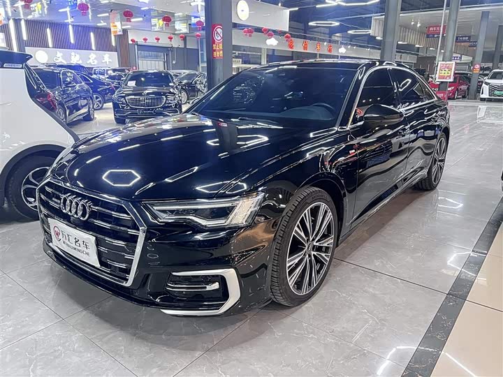 Фото 1 - Audi A6L