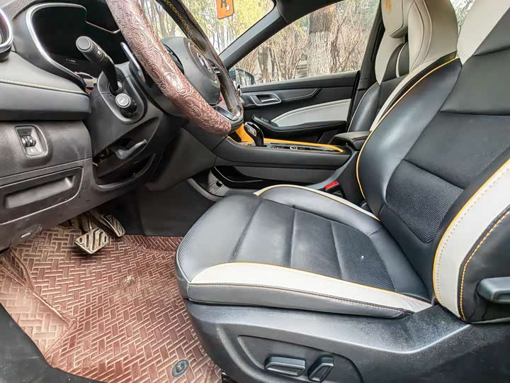 Фото 4 - MG Motor 6