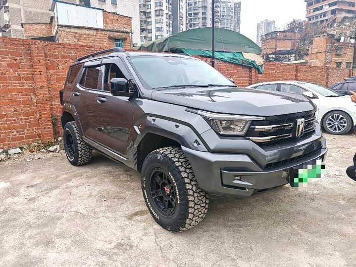 Фото 3 - Tank 400 Hybrid