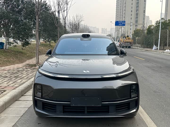 Фото 2 - LiXiang L9