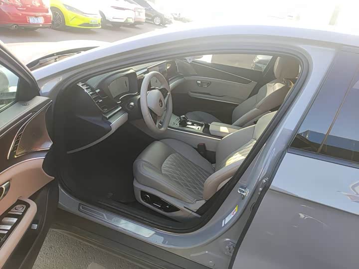 Фото 5 - BYD Han