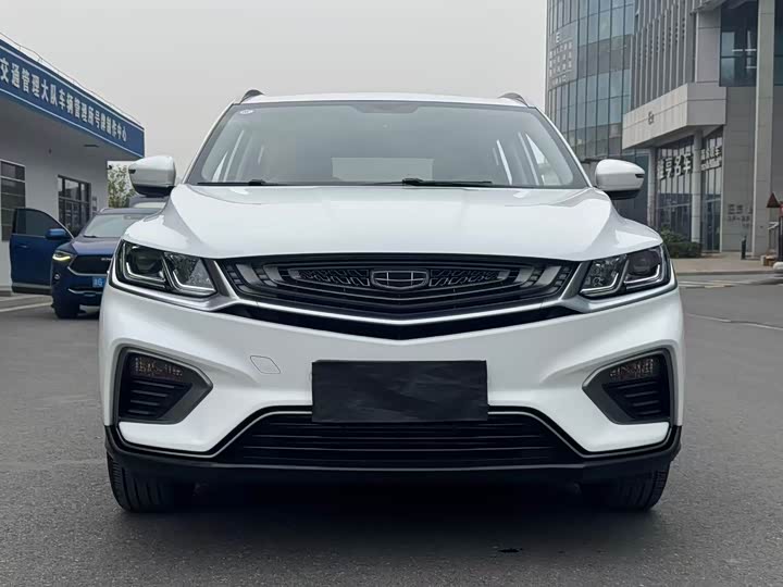 Фото 2 - Geely Coolray