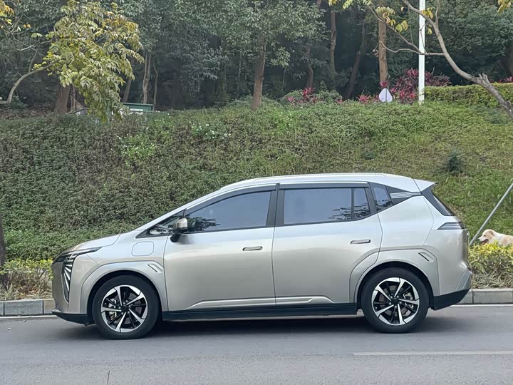 Фото 3 - GAC Aion Y