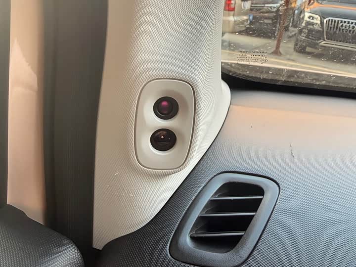 Фото 8 - Leapmotor T03