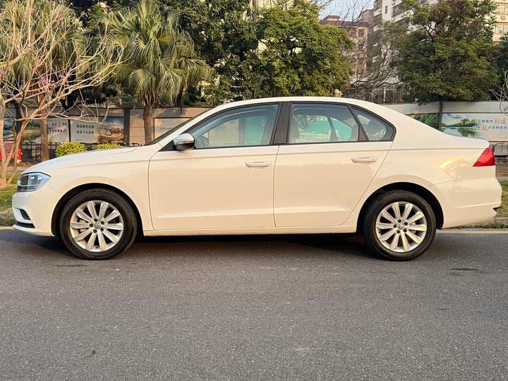 Фото 3 - Volkswagen Bora