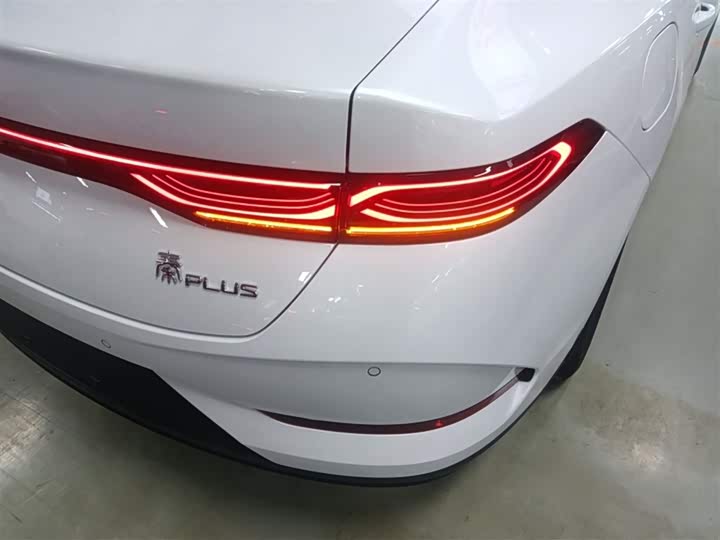 Фото 8 - BYD Qin Plus
