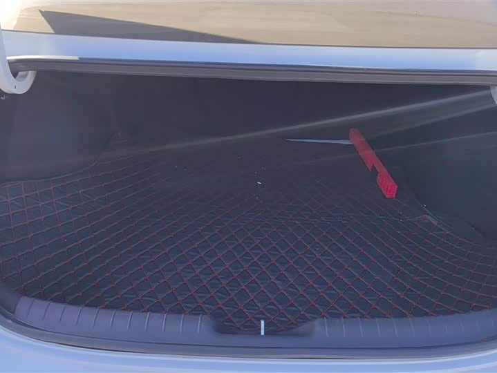 Фото 4 - Hyundai Elantra N line