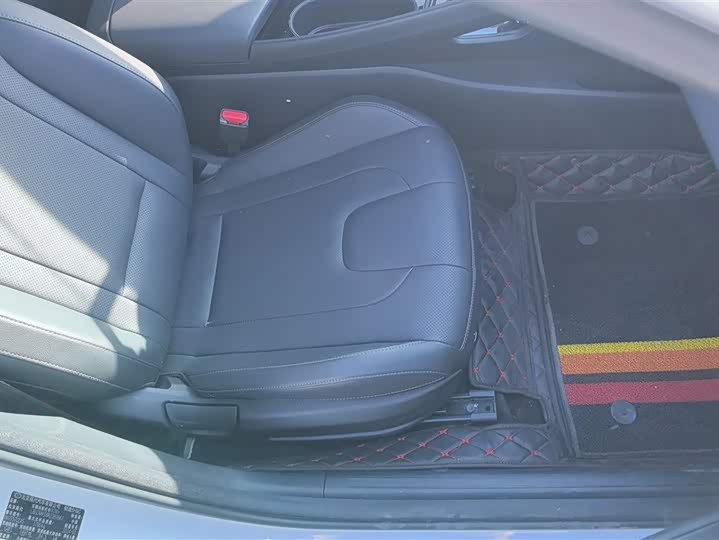 Фото 8 - Hyundai Elantra N line