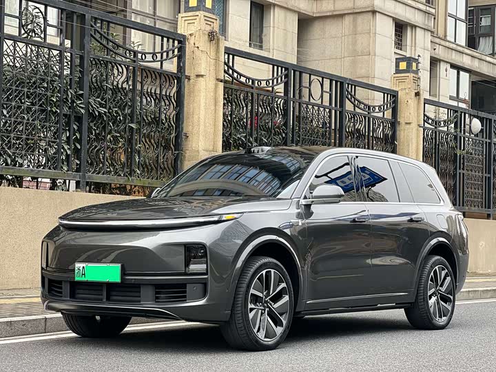 Фото 1 - LiXiang L9