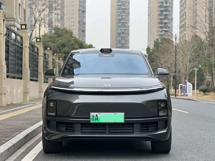 Фото 2 - LiXiang L9