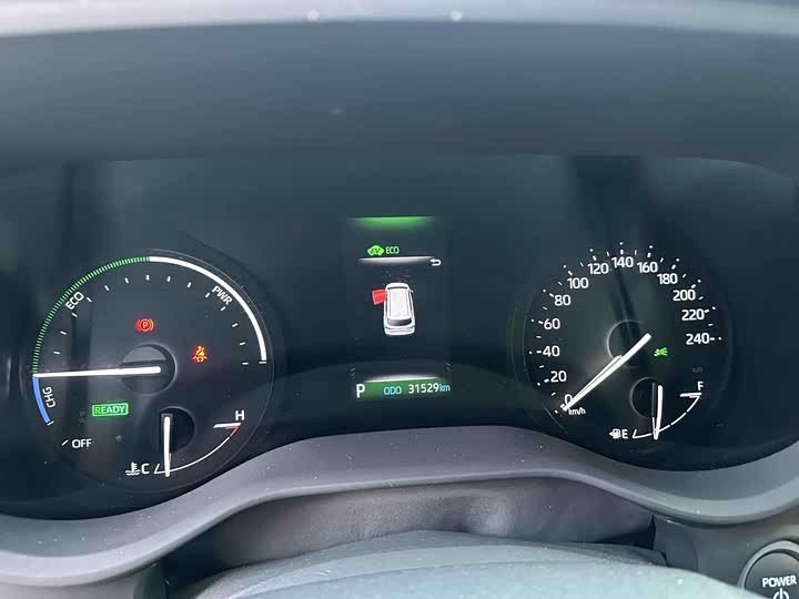 Фото 8 - Toyota Sienna