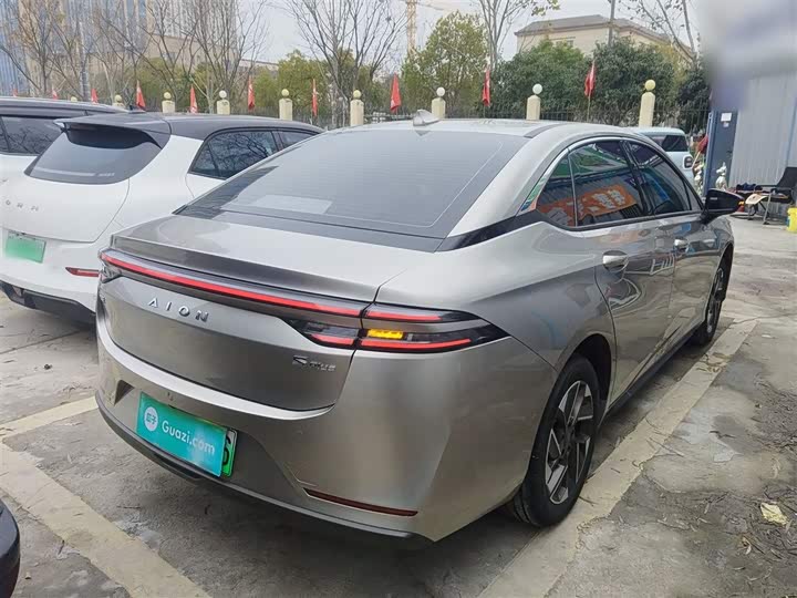 Фото 7 - GAC Aion S Plus