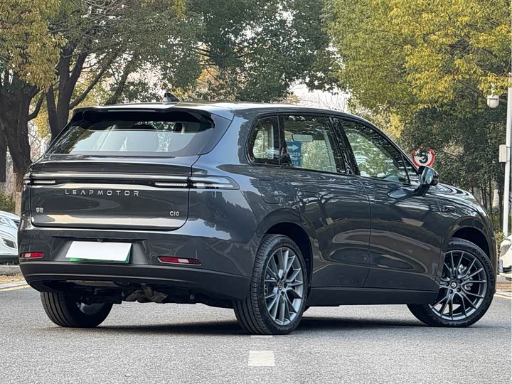 Фото 3 - Leapmotor C10