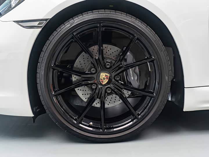 Фото 4 - Porsche 718