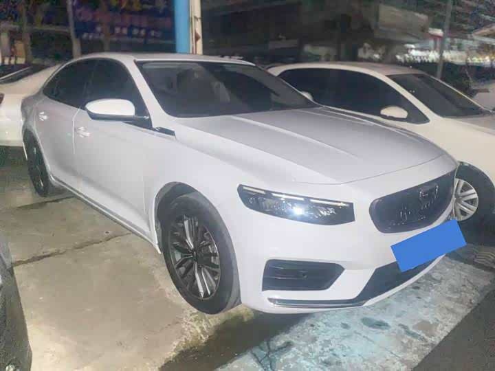 Фото 2 - Geely Preface