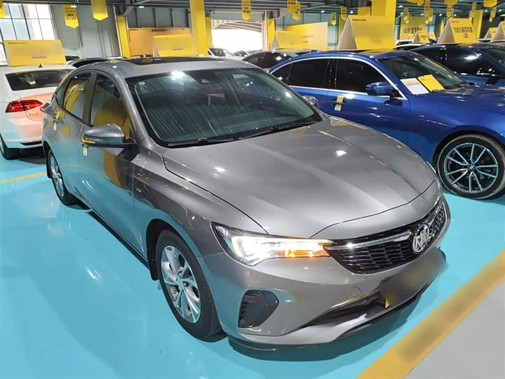 Фото 4 - Buick Verano