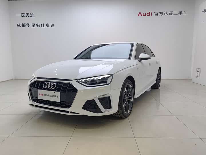 Фото 1 - Audi A4L