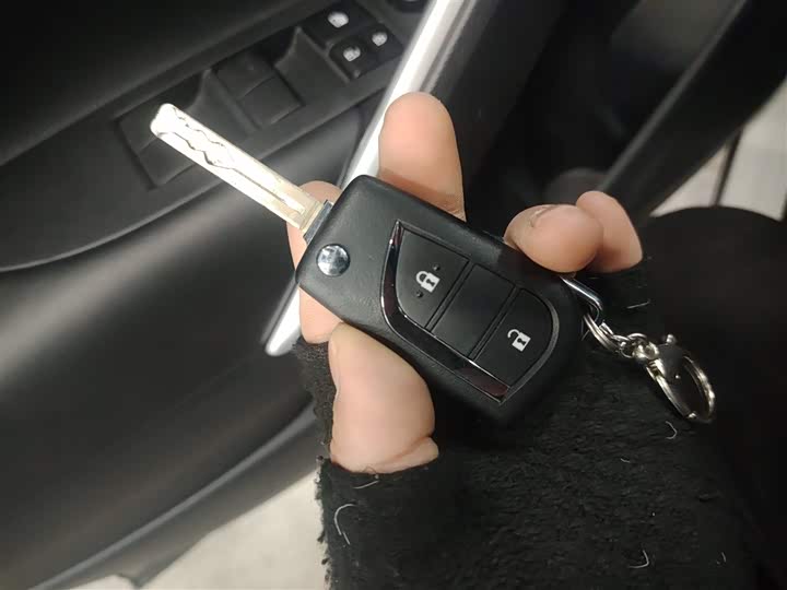 Фото 9 - Toyota Frontlander