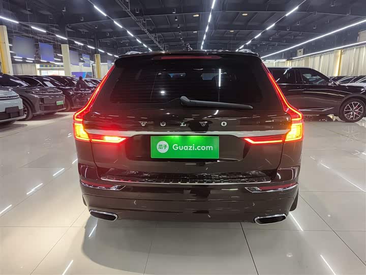 Фото 6 - Volvo XC60