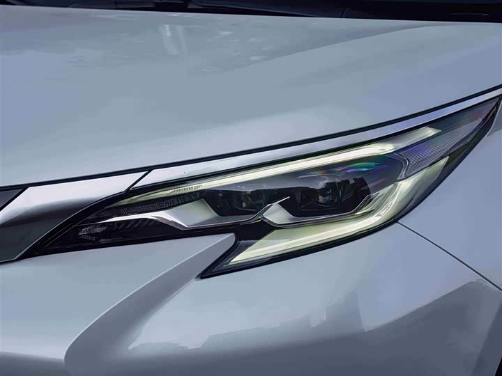 Фото 7 - Toyota Sienna