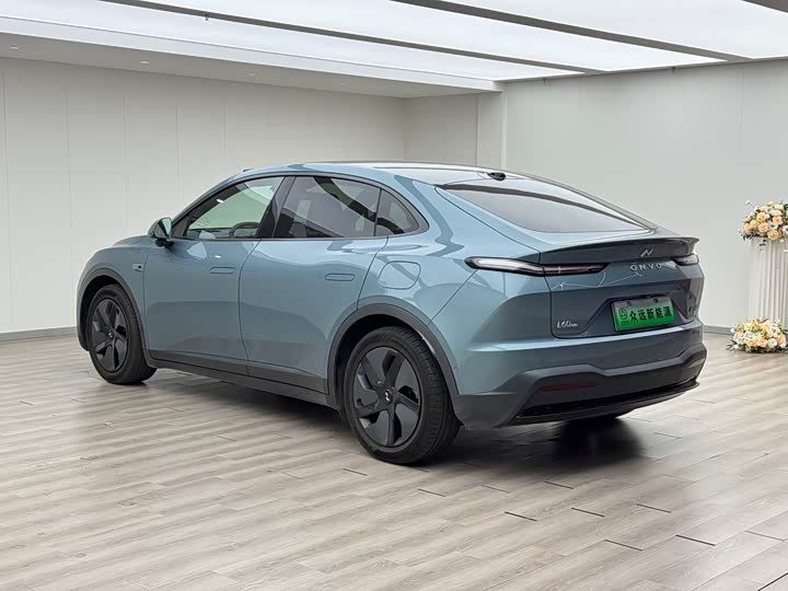 Фото 8 - Nio Onvo L60