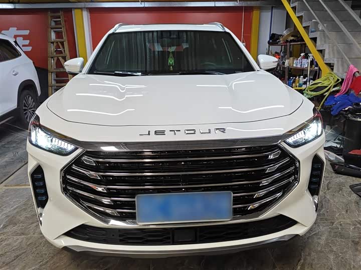 Фото 3 - Jetour X70