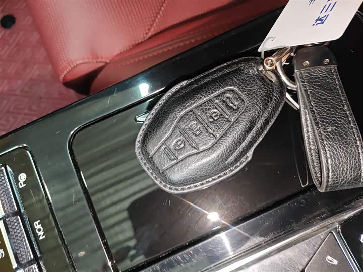 Фото 9 - Jetour X70