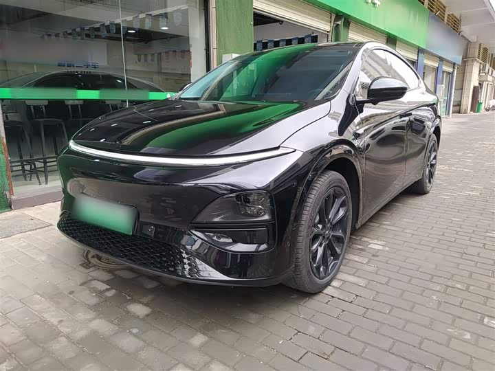 Фото 2 - XPeng G6