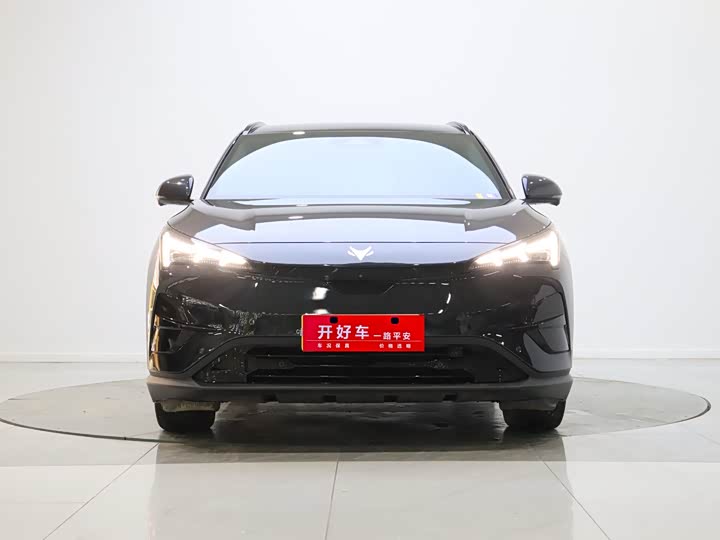 Фото 1 - BAIC Arcfox Alpha T5