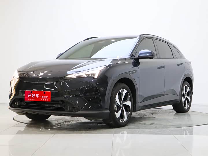Фото 2 - BAIC Arcfox Alpha T5