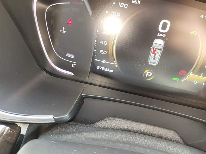 Фото 5 - Geely Jiaji