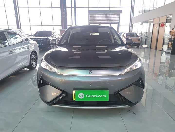 Фото 3 - BYD Yuan Plus