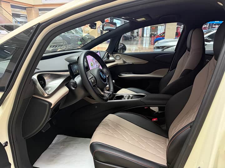 Фото 4 - BYD Dolphin