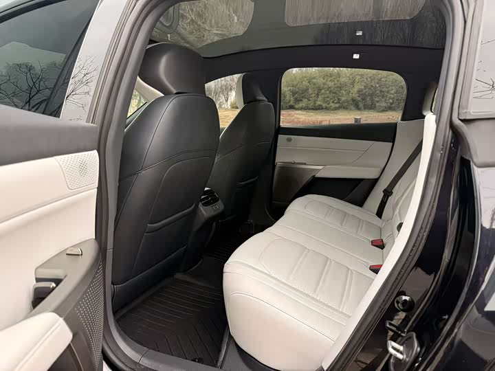 Фото 4 - Dongfeng Yipai eπ 007