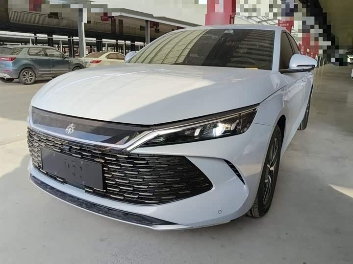 Фото 1 - BYD Qin L