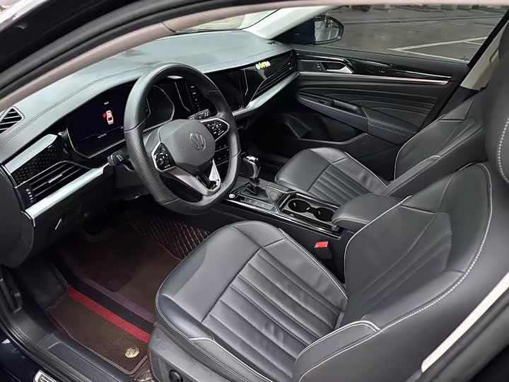 Фото 7 - Volkswagen Passat