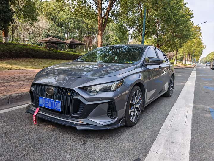 Фото 1 - GAC Trumpchi Empow R