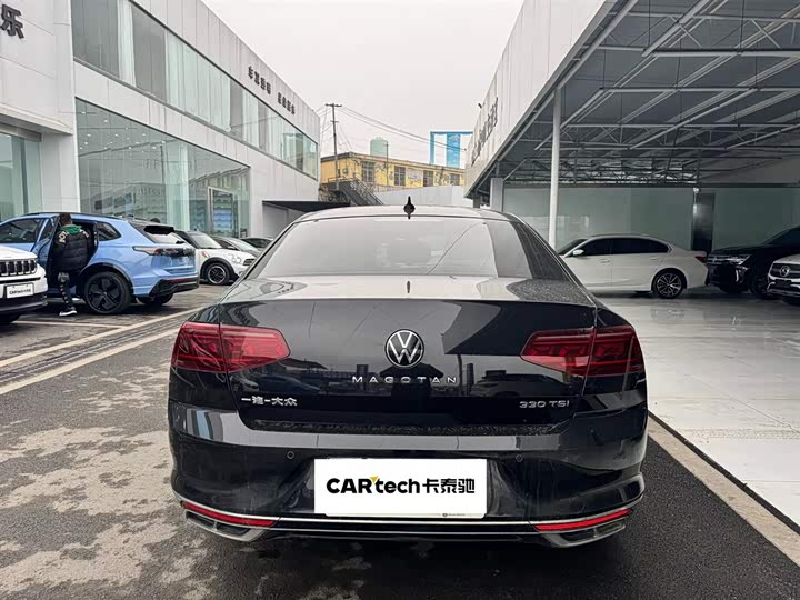 Фото 9 - Volkswagen Magotan