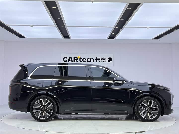 Фото 6 - LiXiang L9