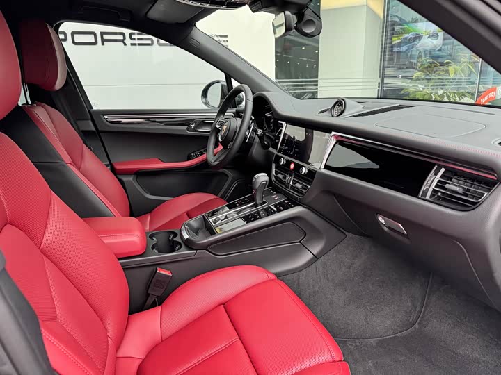 Фото 9 - Porsche Macan