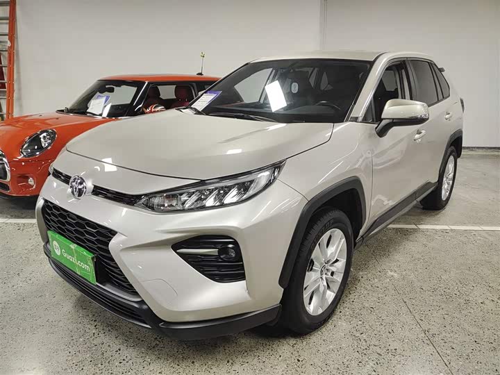 Фото 2 - Toyota Wildlander