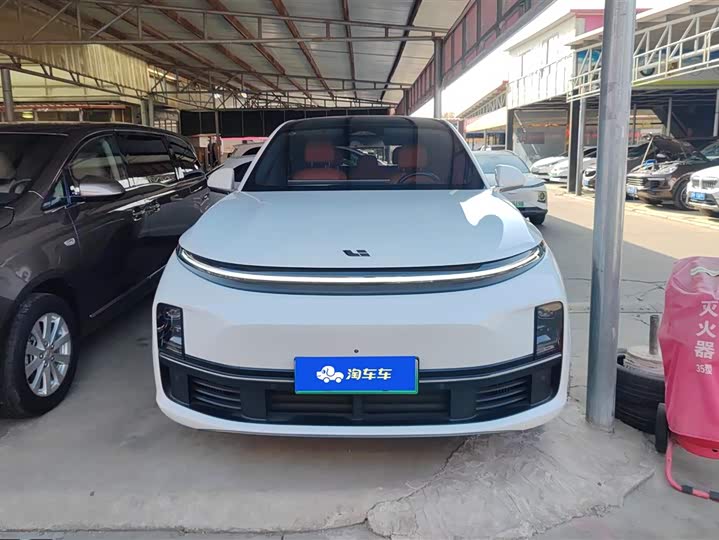 Фото 2 - LiXiang L7