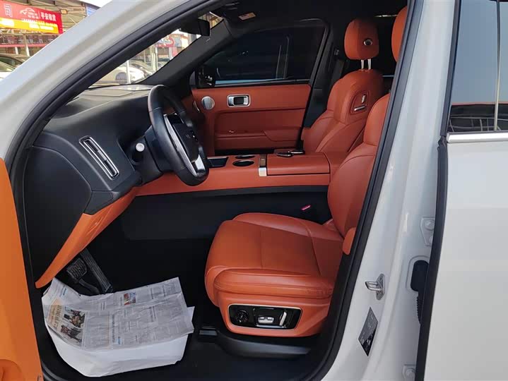 Фото 9 - LiXiang L7