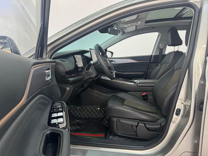 Фото 6 - GAC Aion S Plus